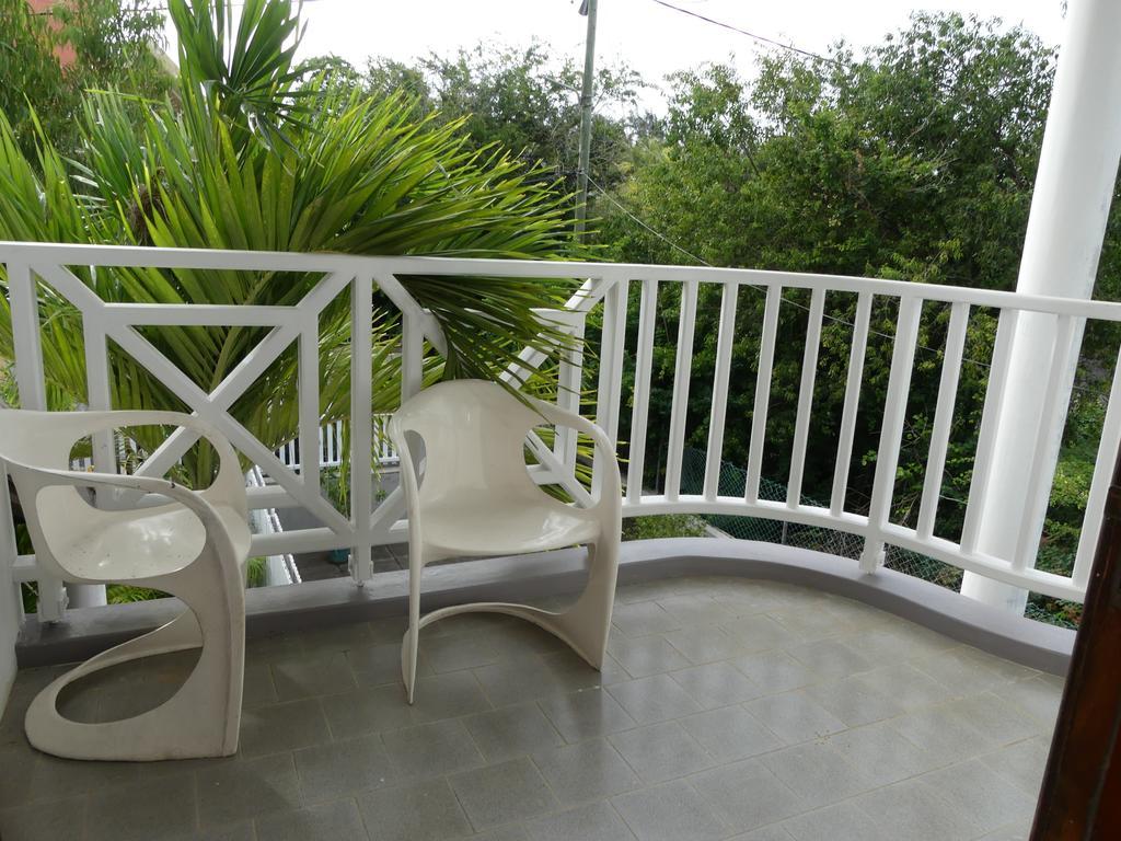 Maison Sandra Montchoisy 外观 照片